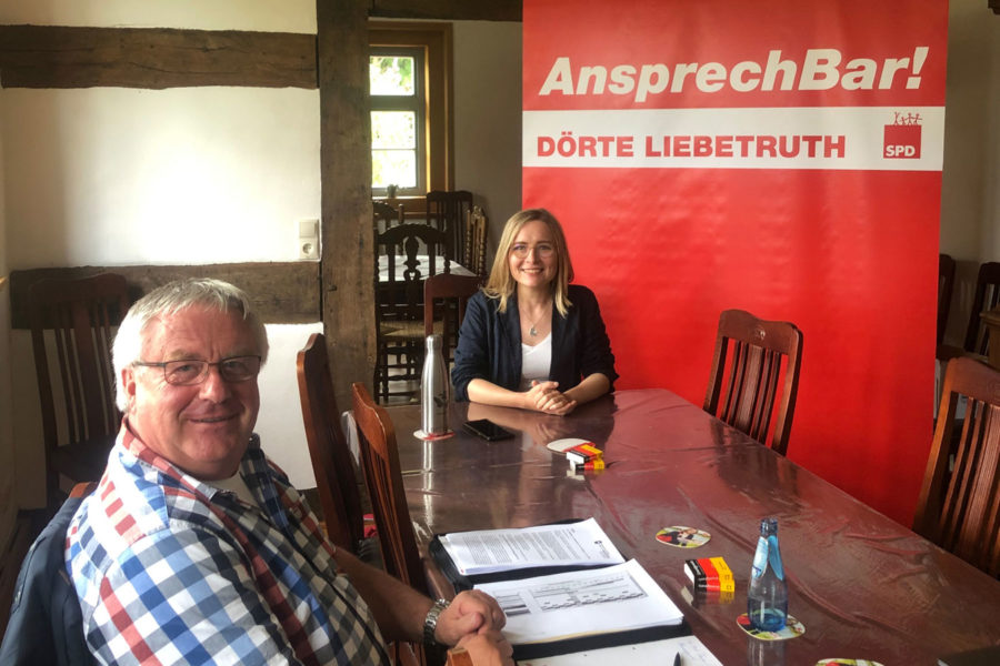 Dörte Liebetruth im Gespröch mit Hans Hermann Fehling